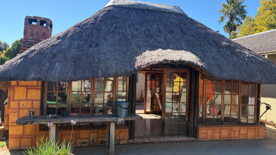 3 Bedroom Property for Sale in La Hoff North West